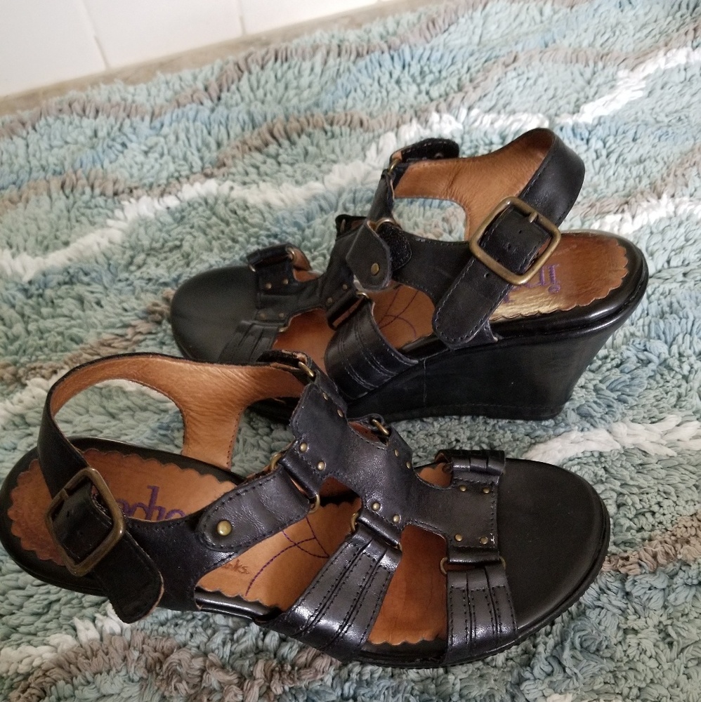 Clarks Indigo wedge sandal